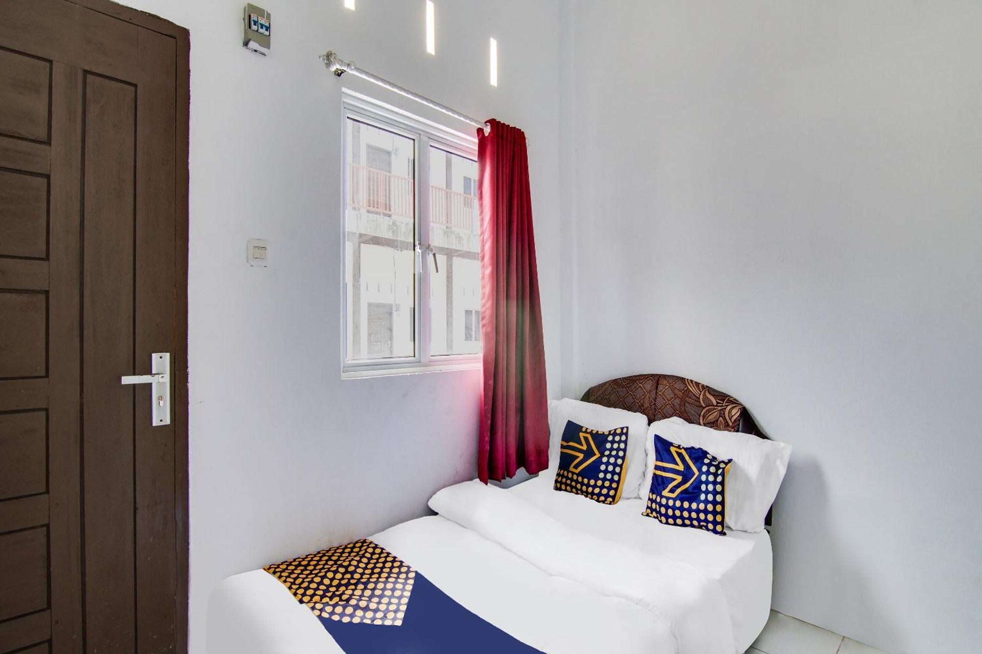פקאנבארו Spot On 91858 Raja Homestay Syariah מראה חיצוני תמונה