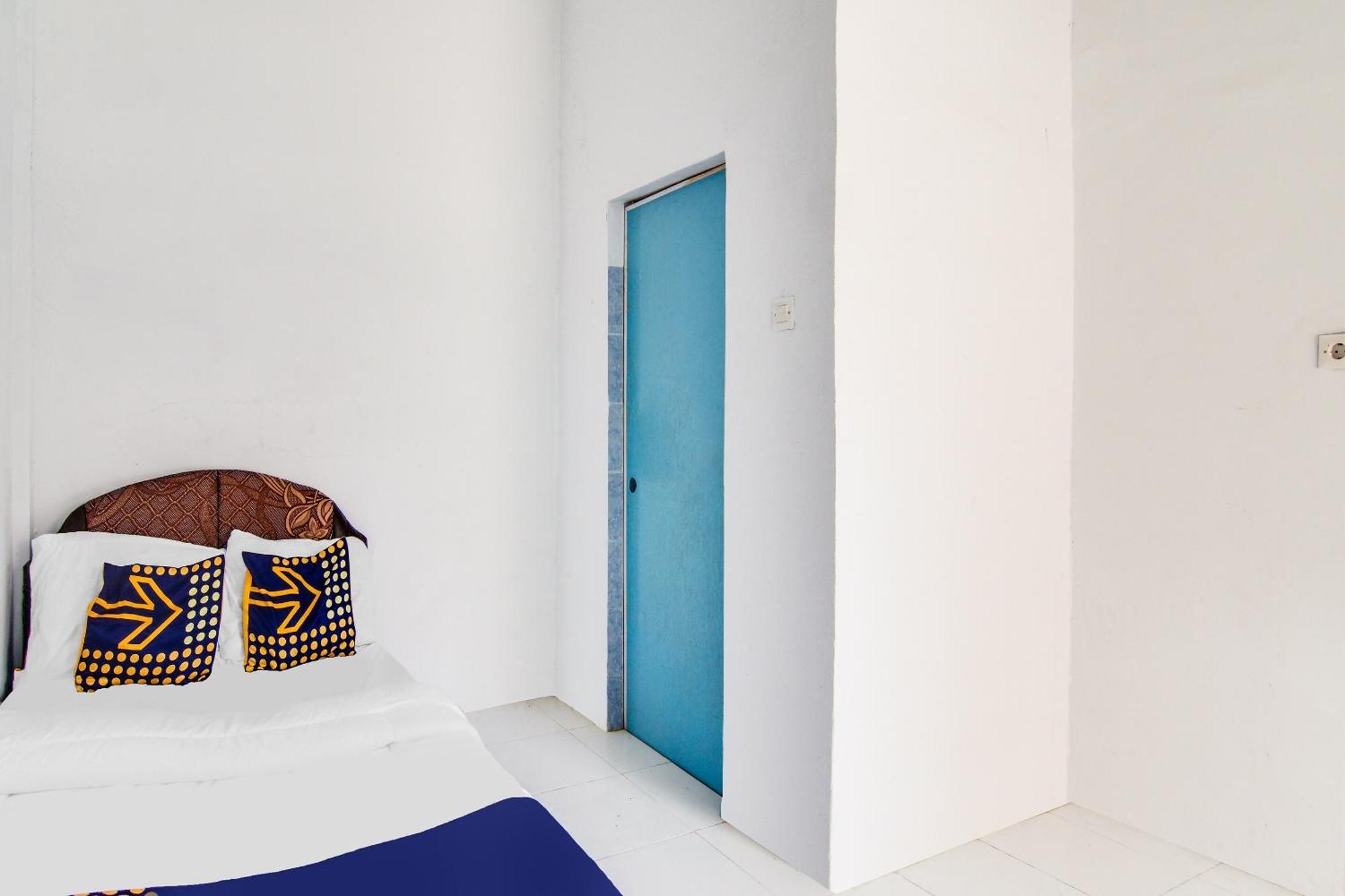 פקאנבארו Spot On 91858 Raja Homestay Syariah מראה חיצוני תמונה