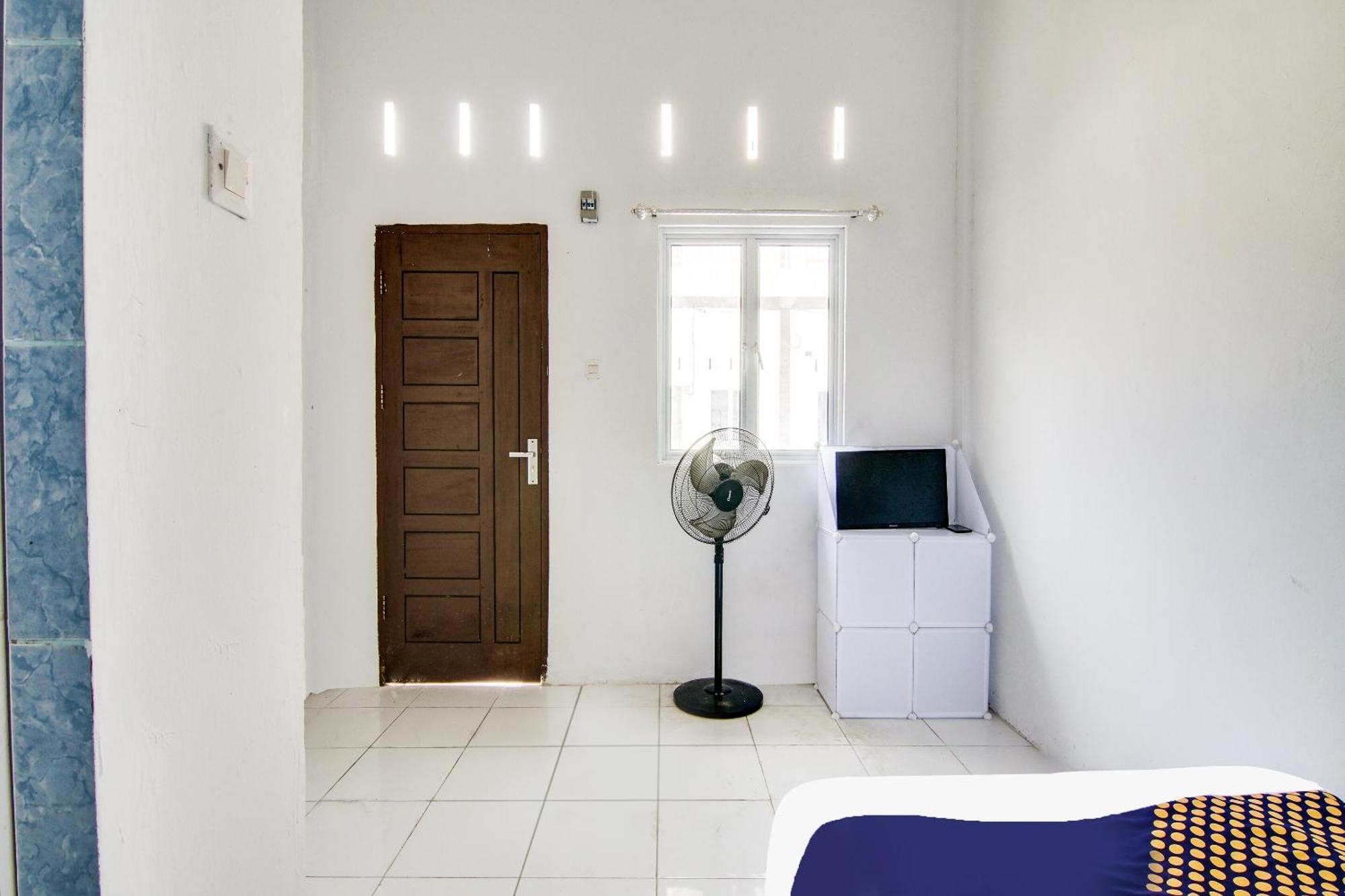 פקאנבארו Spot On 91858 Raja Homestay Syariah מראה חיצוני תמונה